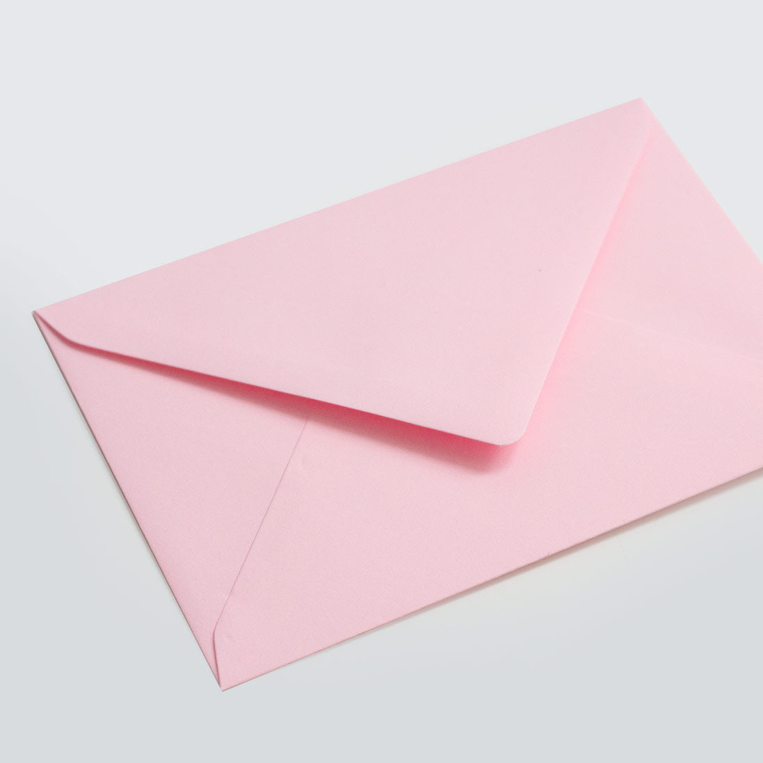 Farbiger C6 Umschlag in rosa